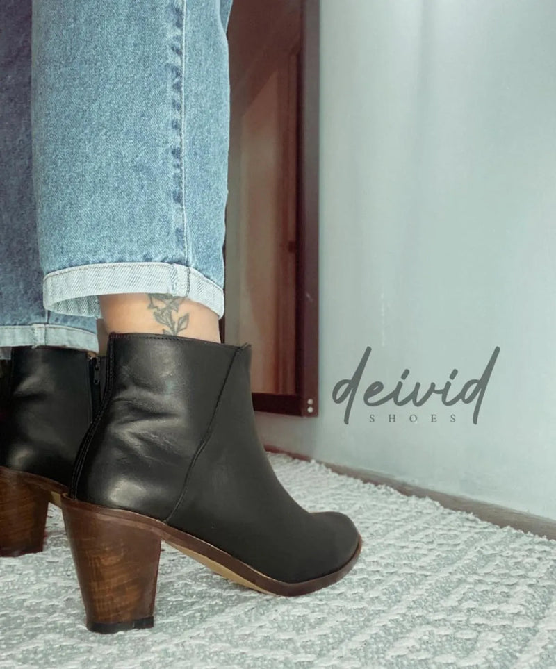 BOTÍN CUERO MUJER NEGRO