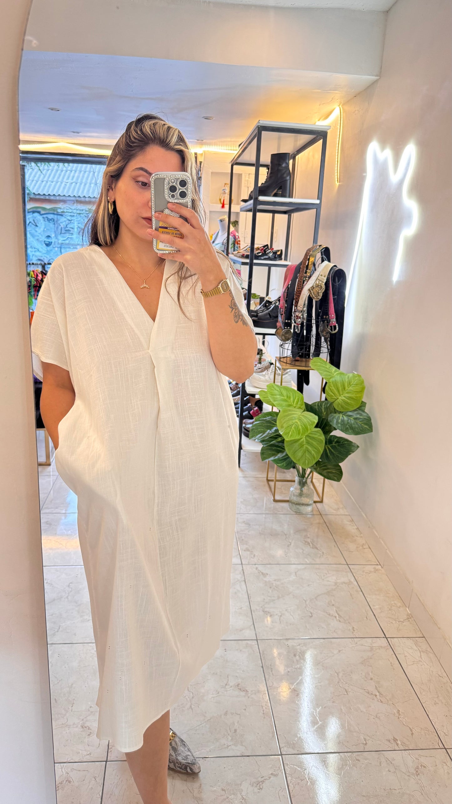 VESTIDO LINO