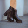 BOTIN CUERO NEGRO