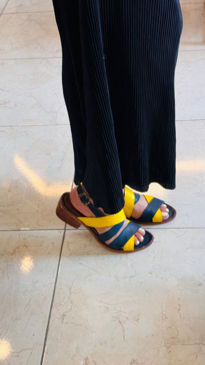 SANDALIA AMARRAS 39 AZUL/AMARILLO -zapato-nacional-exclusivo